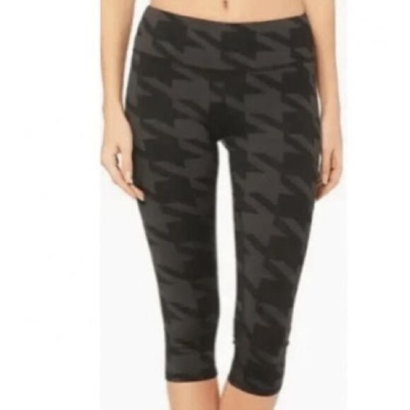Alo Yoga Black Grey Airbrush Houndstooth Crop Leggings XS Athletic Gym Workout - Picture 1 of 8